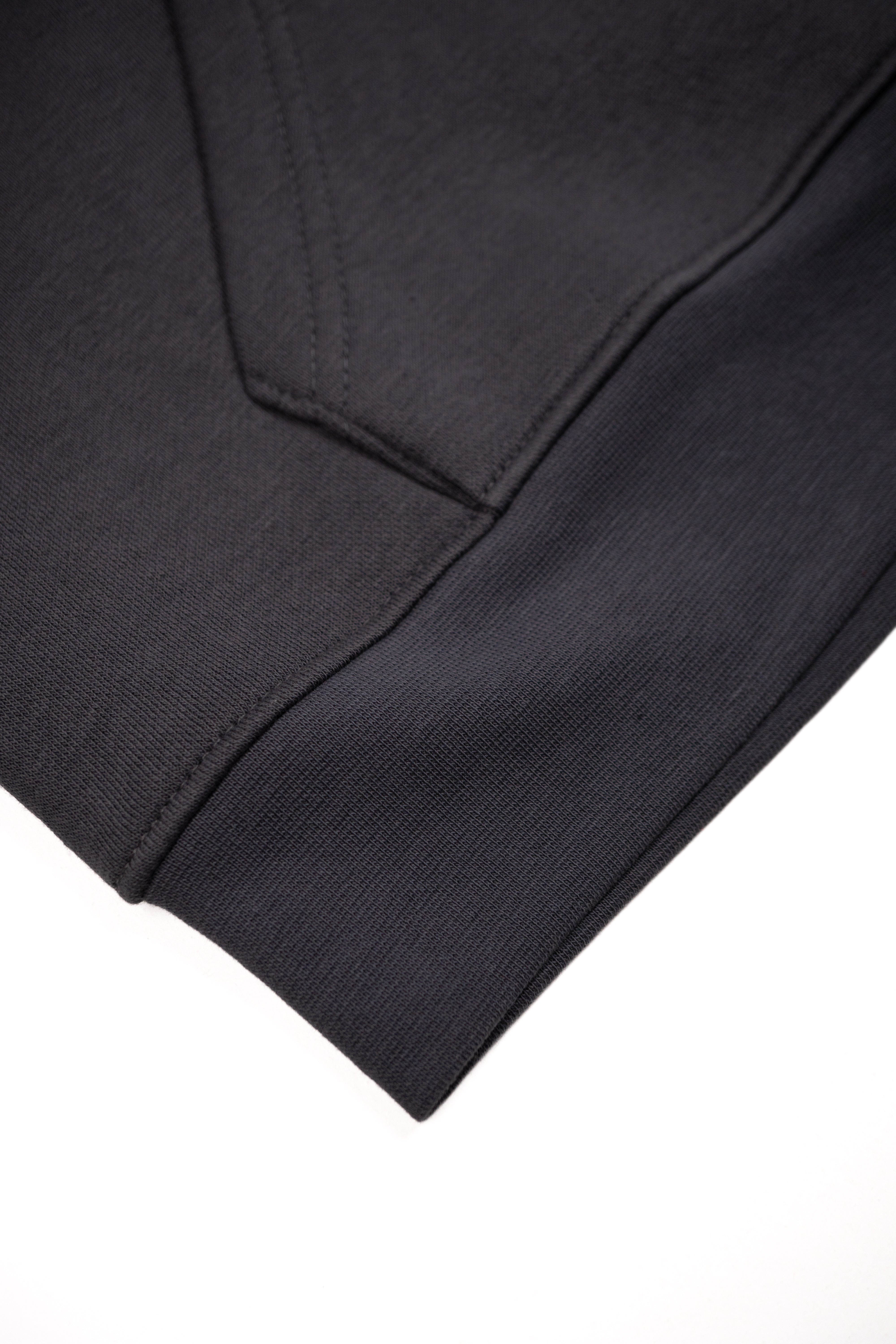 Apex Pullover Grey