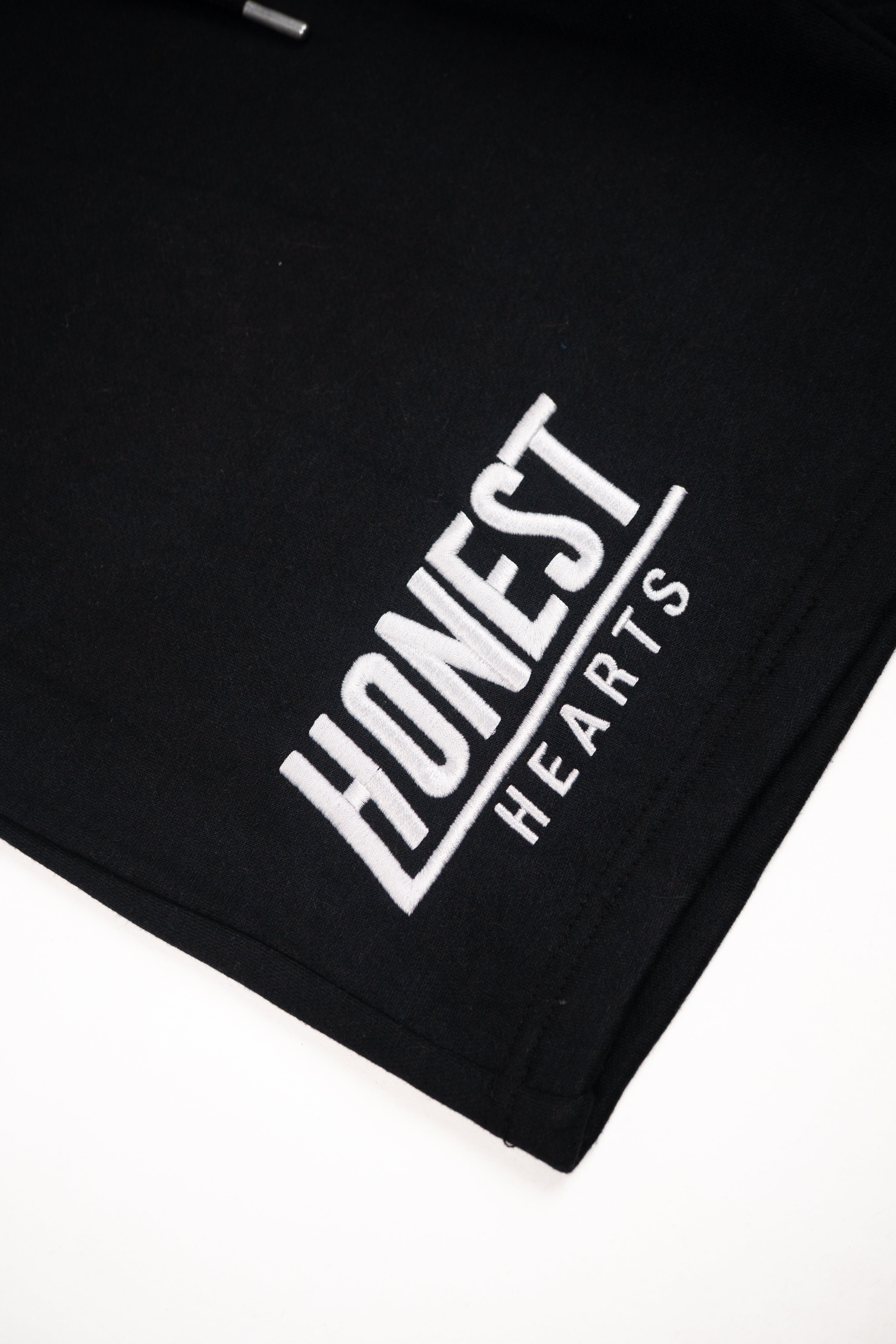 Honest Herat Black
